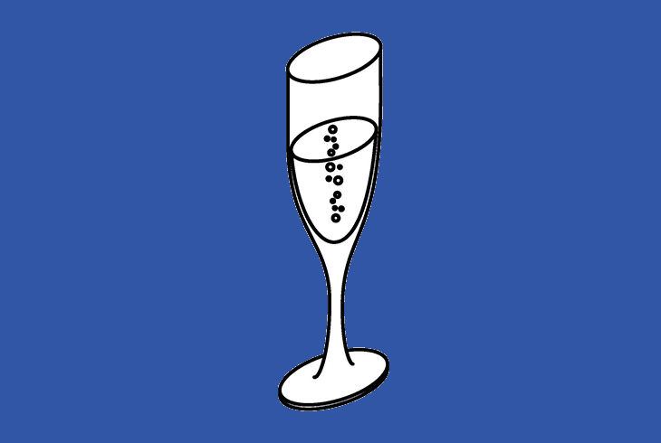 coupe de champagne sur fond bleu